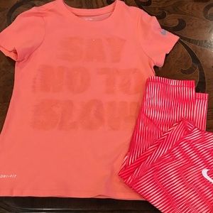 EUC Nike Tshirt & Nike Pro Capri Leggings
